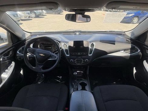 Used 2020 Chevrolet Malibu LT FWD image 10