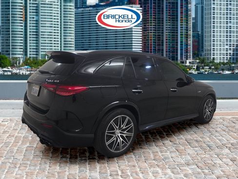 Used 2024 Mercedes-Benz GLC 43 AMG 4MATIC image 31