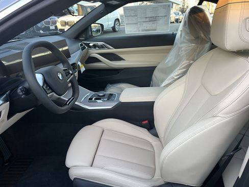 New 2026 BMW 430i xDrive Convertible w/ Premium Package image 11