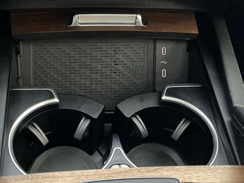 Certified 2024 Mercedes-Benz GLS 450 GLS 450 4MATIC SUV image 36