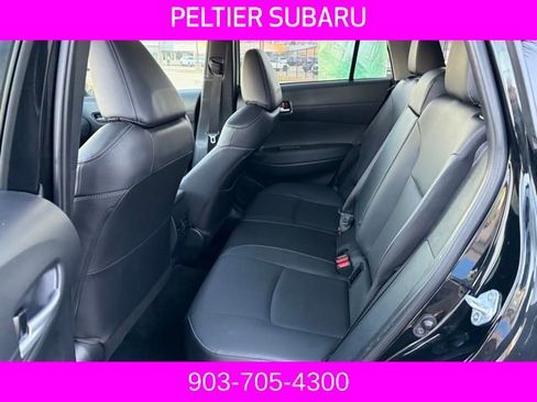 Used 2022 Toyota Corolla Cross XLE image 11