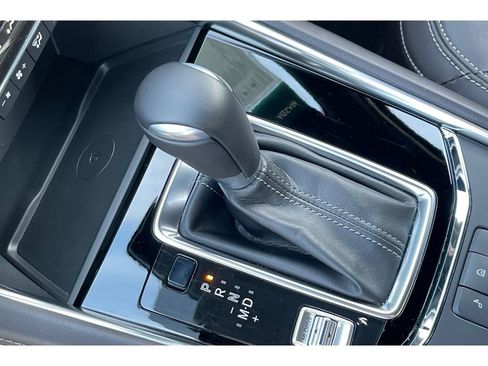 Certified 2025 MAZDA CX-5 Signature image 34