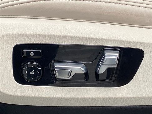 Used 2022 BMW X5 M50i w/ Executive Package image 14