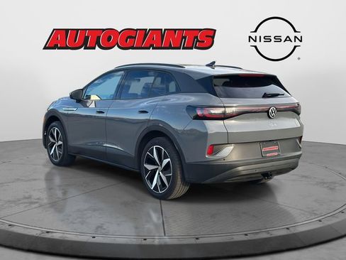 Used 2023 Volkswagen ID.4 Pro S image 5