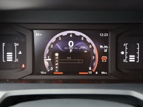 New 2026 Toyota 4Runner SR5 AWD/4WD image 28