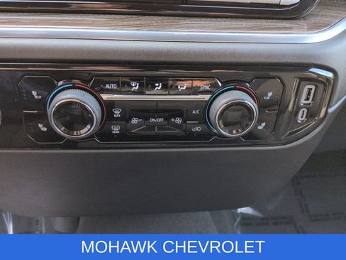 Certified 2024 Chevrolet Silverado 1500 LT AWD/4WD image 18