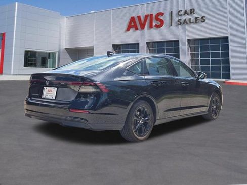 Used 2025 Honda Accord SE image 6
