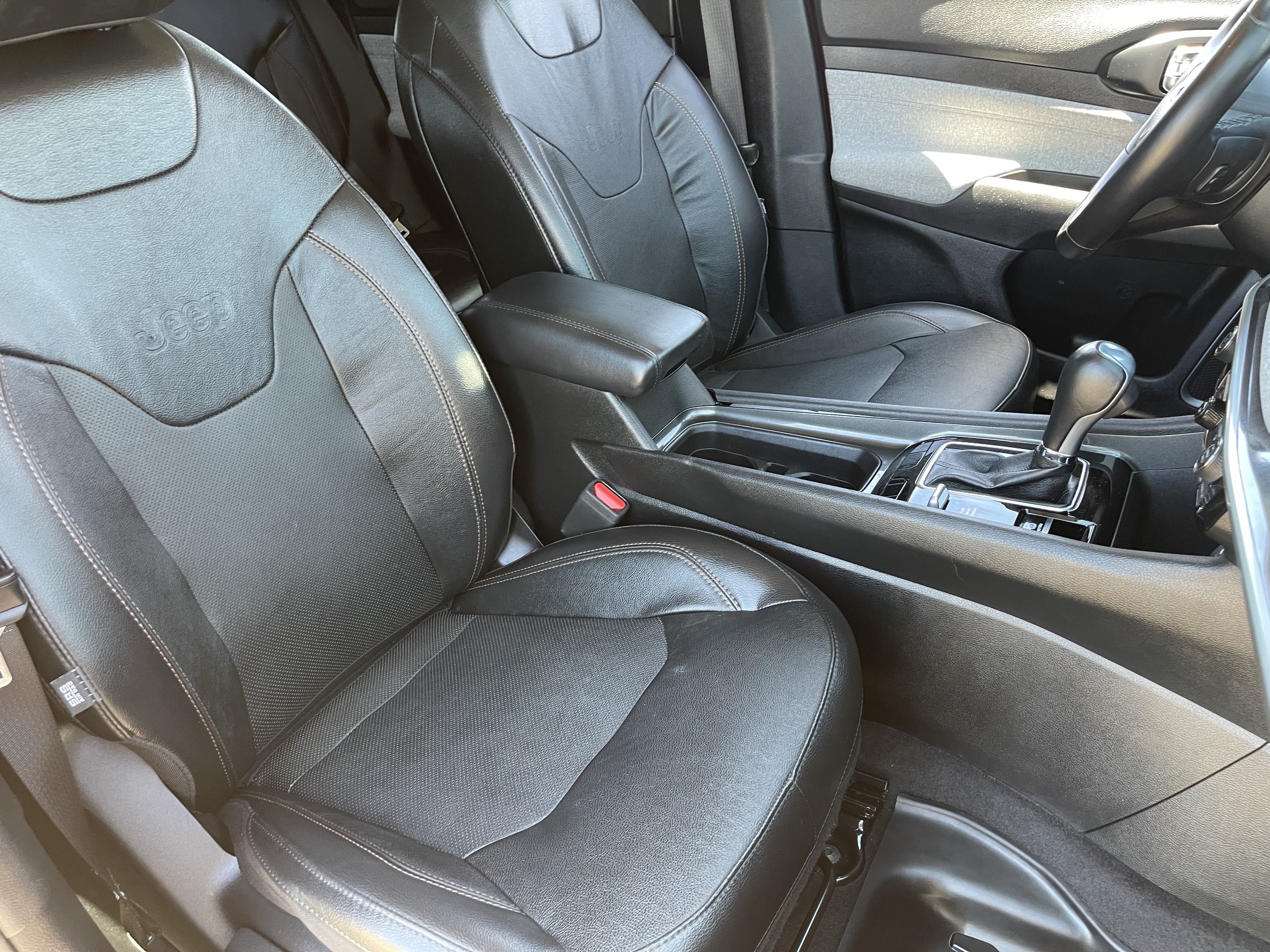 Used 2022 Jeep Compass Latitude AWD/4WD image 9