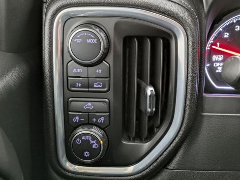 Used 2021 Chevrolet Silverado 1500 LT w/ Bed Protection Package image 8