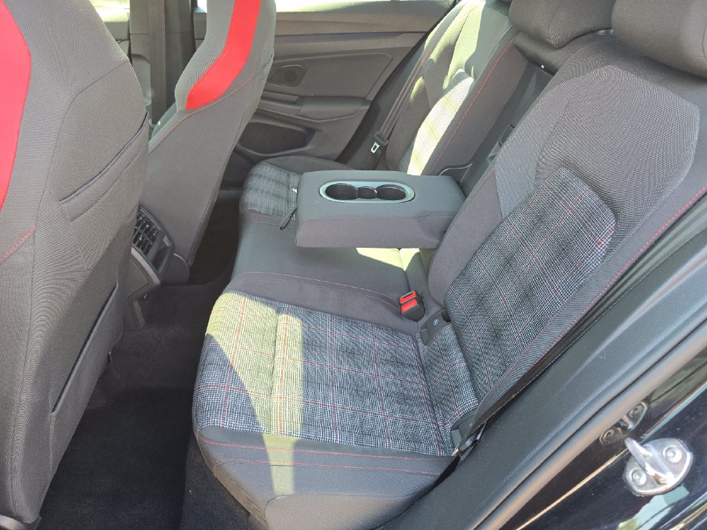 Certified 2022 Volkswagen GTI SE FWD image 28