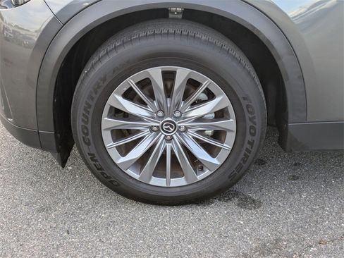 Used 2024 MAZDA CX-90 3.3 Turbo w/ Preferred Plus image 9