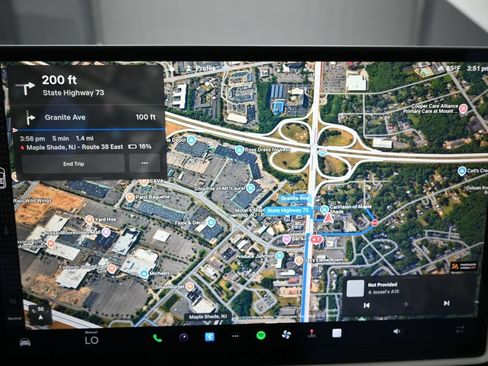 Used 2022 Tesla Model X Plaid AWD/4WD image 11