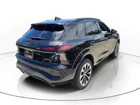 New 2026 Audi Q3 quattro 2.0T AWD/4WD image 4