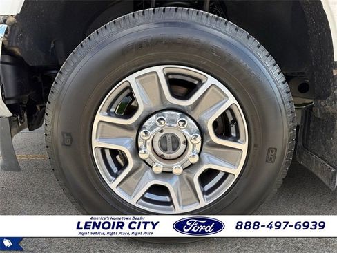 Used 2020 Ford F350 Lariat w/ Lariat Ultimate Package image 9