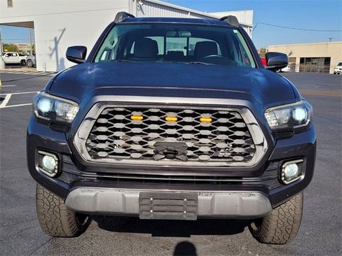 Used 2016 Toyota Tacoma SR5 image 14