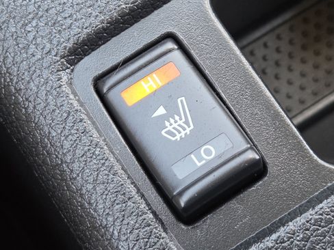 Used 2014 Nissan Rogue SL AWD/4WD image 5