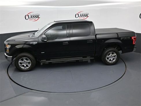 Used 2017 Ford F150 XLT w/ Equipment Group 302A Luxury image 21