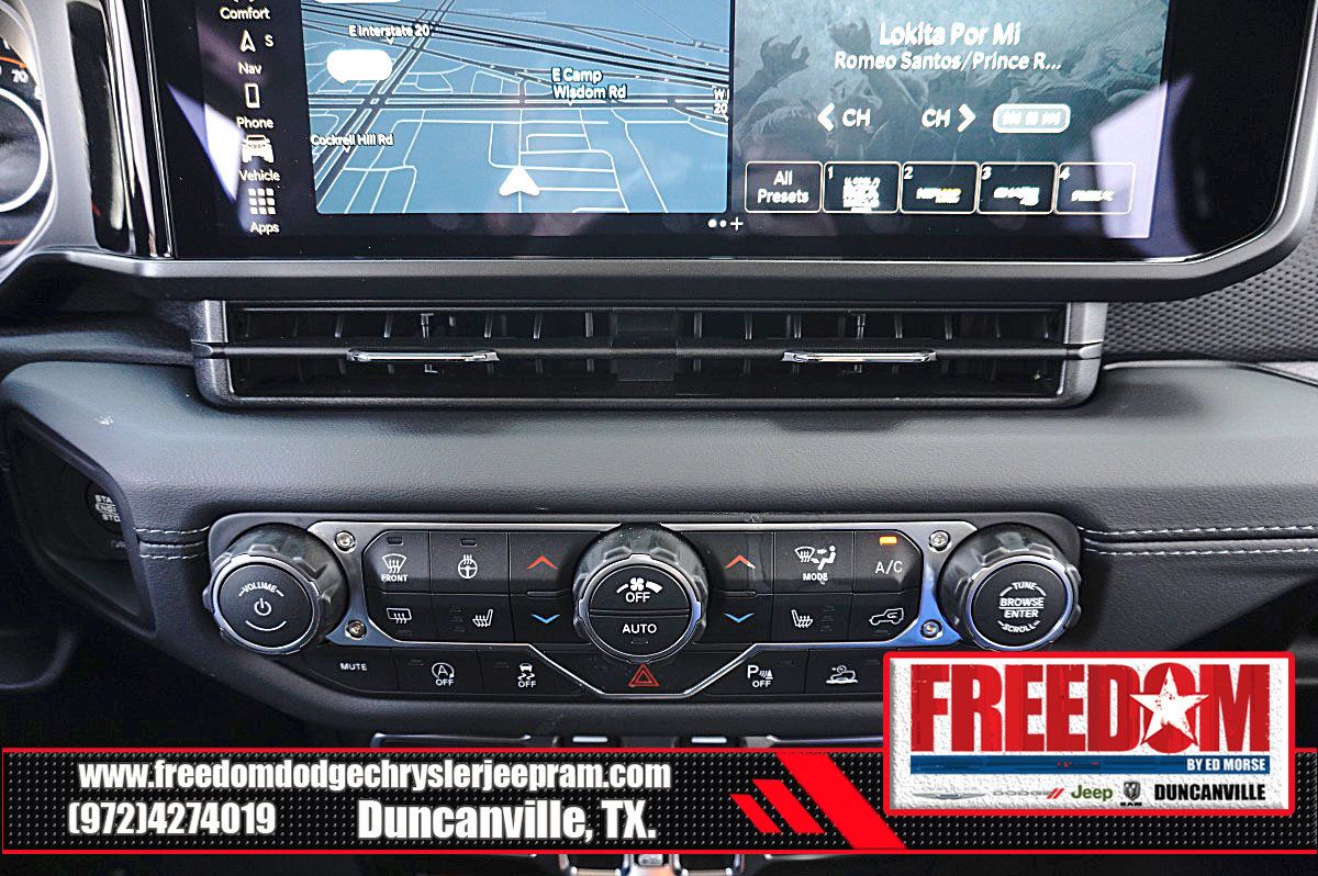 Used 2026 Jeep Wrangler Unlimited Rubicon AWD/4WD image 23
