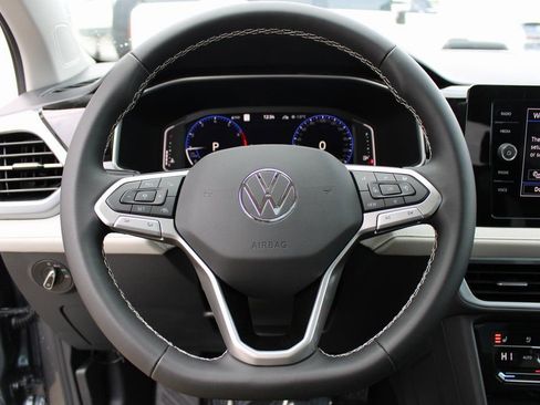 New 2026 Volkswagen Taos SEL AWD/4WD image 11