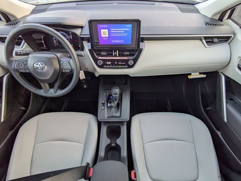 New 2026 Toyota Corolla Cross L image 16