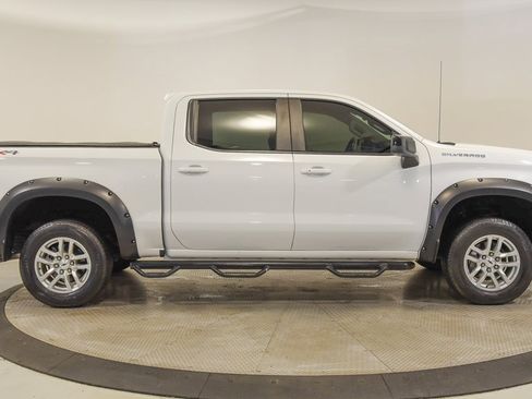 Used 2021 Chevrolet Silverado 1500 RST image 12