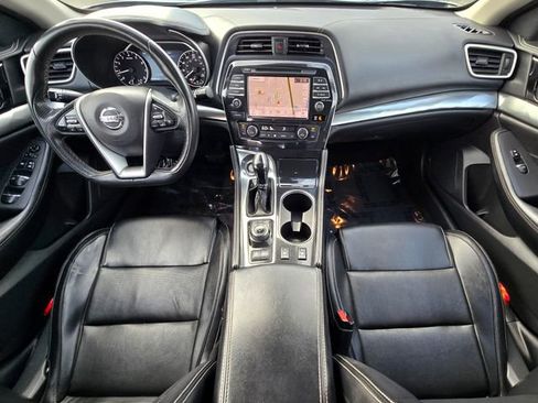 Used 2022 Nissan Maxima SV w/ Floor Mat Group image 9