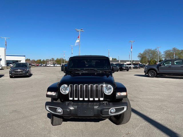 Used 2022 Jeep Wrangler Unlimited Sahara w/ Cold Weather Group AWD/4WD image 3