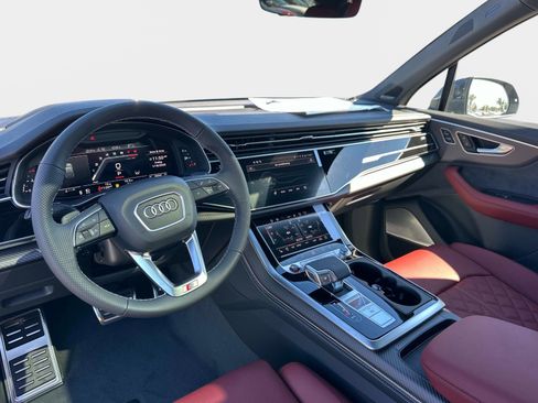 New 2026 Audi SQ7 Prestige image 14