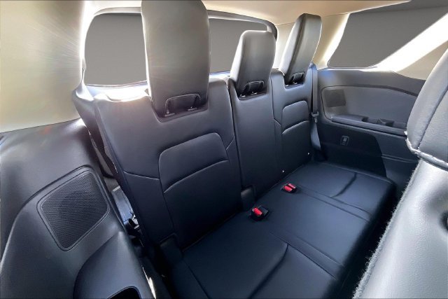 Certified 2024 Nissan Pathfinder Platinum w/ Cargo Package FWD image 26