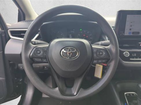 Used 2024 Toyota Corolla LE FWD image 14