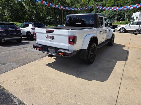 Used 2022 Jeep Gladiator Mojave w/ LED Lighting Group AWD/4WD image 7
