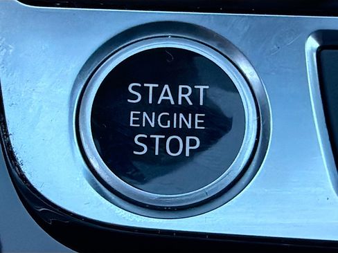 Used 2025 Audi Q7 Premium Plus image 36