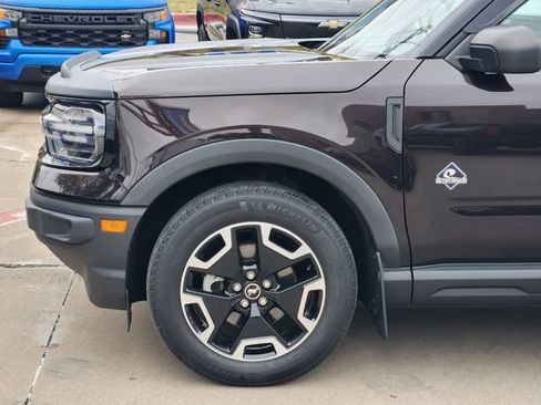 Used 2021 Ford Bronco Sport Outer Banks image 9