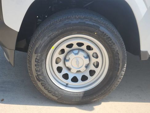 New 2026 Chevrolet Colorado W/T w/ WT Convenience Package II RWD image 17