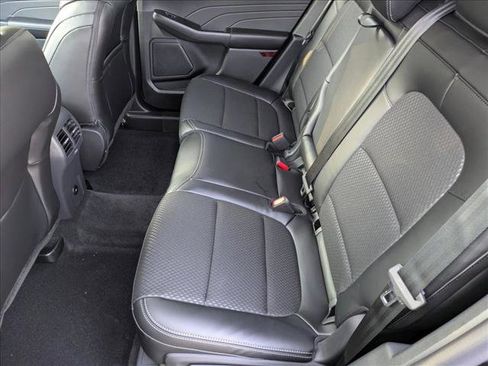 New 2025 Ford Escape SE image 16