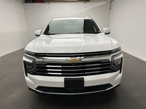 Used 2025 Chevrolet Tahoe LT image 4