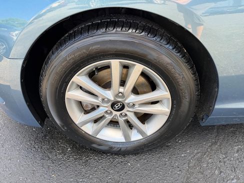 Used 2017 Hyundai Sonata SE w/ Cargo Package FWD image 14