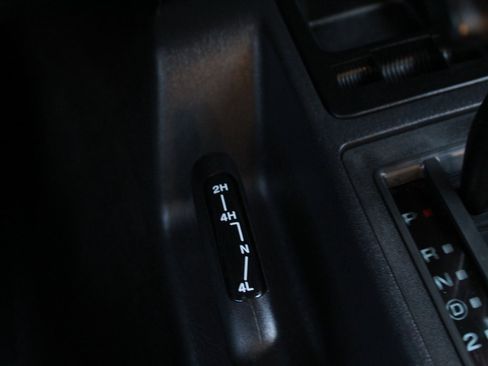 Used 2004 Jeep Wrangler Sport w/ 30" Tire & Wheel Group image 13