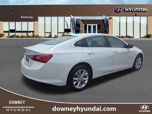 Used 2023 Chevrolet Malibu LT FWD image 5