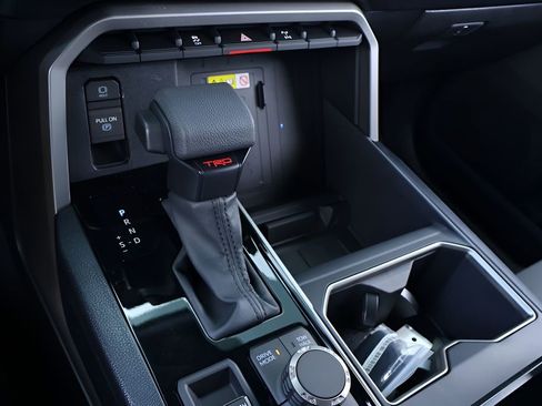 New 2026 Toyota Tundra SR5 AWD/4WD image 22