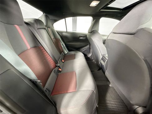 Used 2025 Toyota Corolla SE image 43