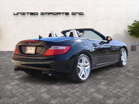 Used 2013 Mercedes-Benz SLK 250 image 8