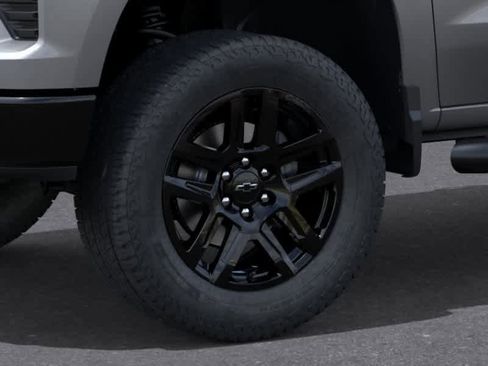 New 2026 Chevrolet Silverado 1500 Custom Trail Boss w/ Turbomax Blackout Package image 9