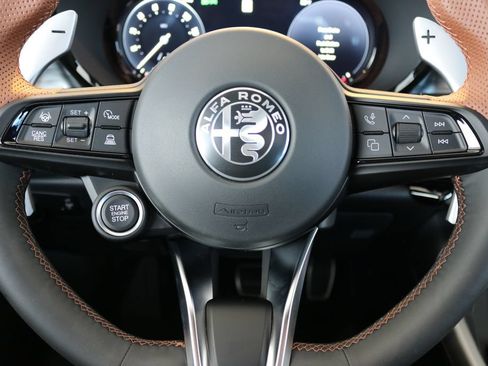 New 2025 Alfa Romeo Tonale AWD/4WD image 46
