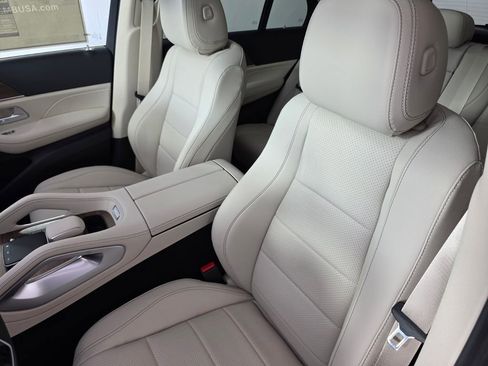 New 2026 Mercedes-Benz GLE 450 4MATIC image 8