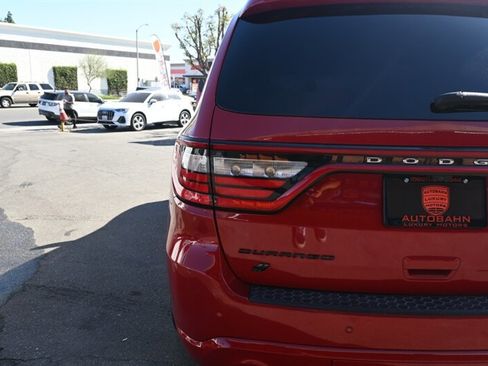 Used 2019 Dodge Durango R/T w/ Blacktop Package image 8
