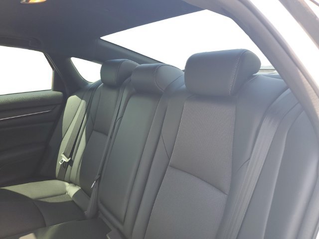 Used 2021 Honda Accord Sport image 26