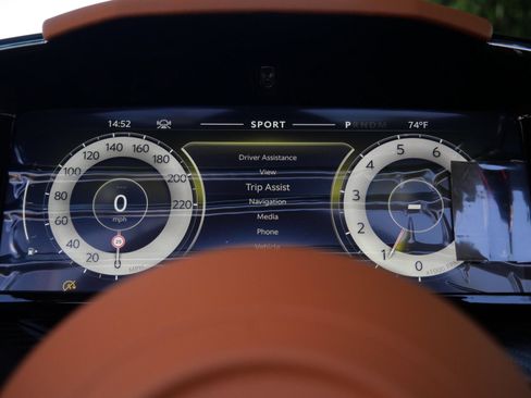 New 2026 Aston Martin V8 Vantage S RWD image 6