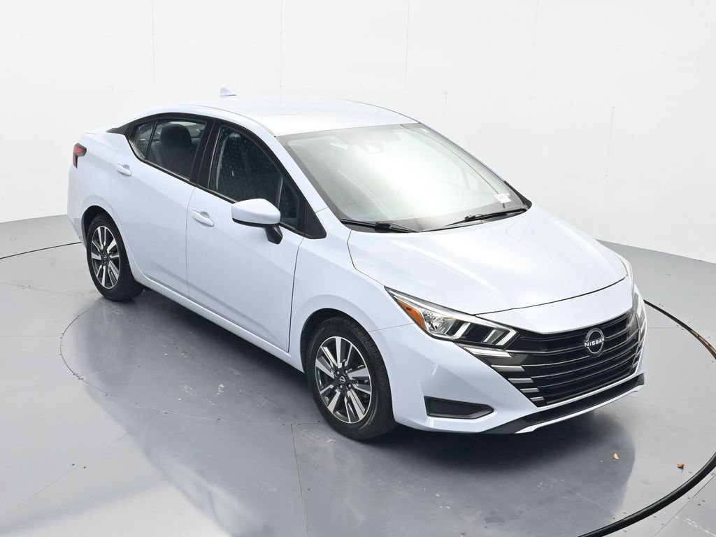 Used 2024 Nissan Versa SV FWD image 30