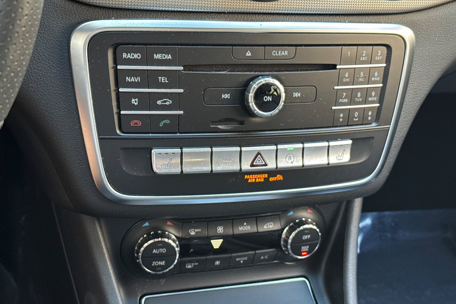 Certified 2020 Mercedes-Benz GLA 250 image 20